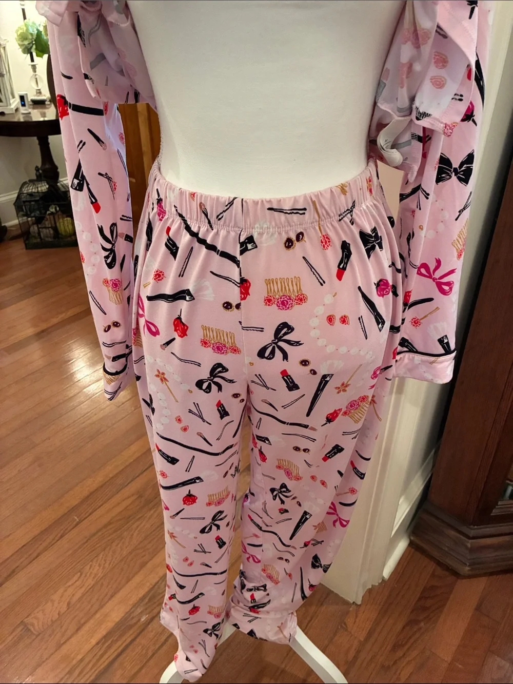 kate spade Pink Beauty-Print Long Sleeve Pajama Set Hair and Makeup 💄